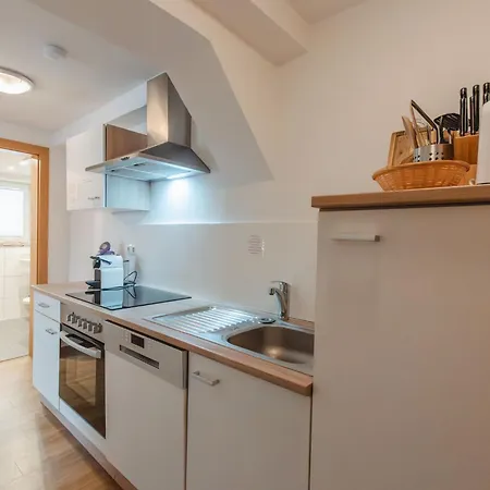 Sattlerweg By Interhome Heissingfelding